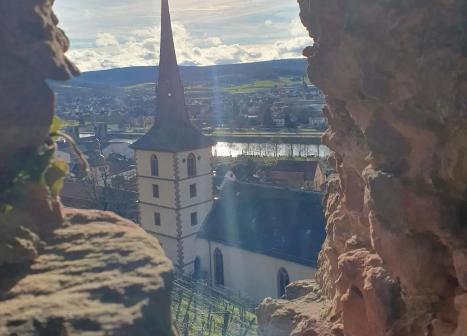 Zwischen Frankfurt Und Wuerzburg Im Schoenen Odenwald Обернбург-на-Майне 0*,
